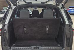 2017 Land Rover Discovery TD6 SE Series 5 MY17 4X4 Dual Range Fuji White