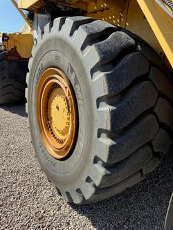 Komatsu Wa600-6