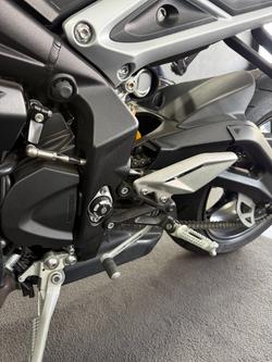 2023 Triumph STREET TRIPLE RS SILVER