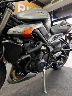 2023 Triumph STREET TRIPLE RS SILVER
