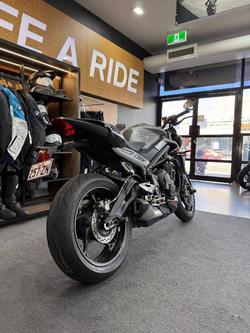 2023 Triumph STREET TRIPLE RS SILVER