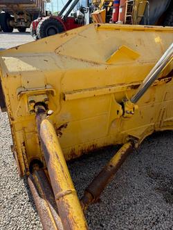 2006 Komatsu D65ex-15