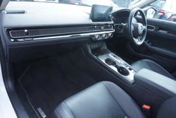 2022 Honda Civic e:HEV LX