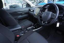 2019 Mitsubishi Outlander ES