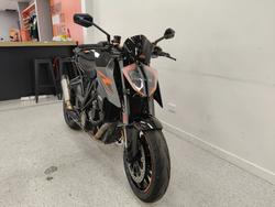 2017 Ktm 1290 SUPER DUKE R Black