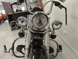 2011 Harley-davidson FLSTC HERITAGE SOFTAIL CLASSIC MAROON