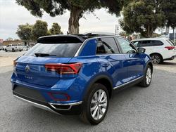 2025 Volkswagen T-ROC STYLE