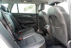 2018 Holden Calais V