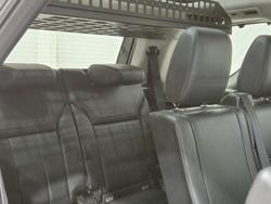 2019 Land Rover Discovery SD6 SE Series 5 MY20 4X4 Dual Range Santorini Black