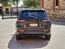 2022 Jeep Grand Cherokee Night Eagle