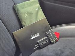 2022 Jeep Grand Cherokee Night Eagle