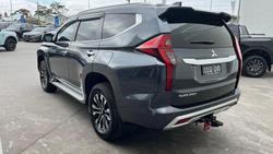 2022 Mitsubishi Pajero Sport Exceed