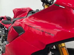 2025 DUCATI PANIGALE V2 S Red