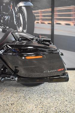 2024 HARLEY-DAVIDSON FLTRXSTSE CVO RD GLIDE ST 121