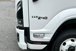 2025 Isuzu F Series FRR 110-240 AM R52