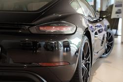 2017 Porsche 718 Cayman