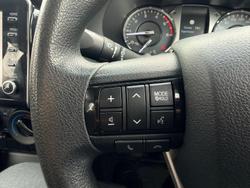 2020 Toyota Hilux SR