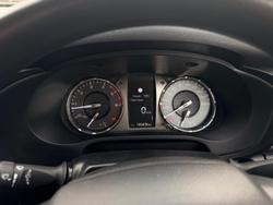 2020 Toyota Hilux SR