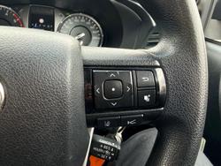 2020 Toyota Hilux SR