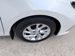 2018 Toyota Corolla Ascent Sport ZRE182R Crystal Pearl