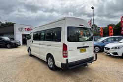 2018 Toyota Hiace Commuter