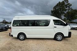 2018 Toyota Hiace Commuter