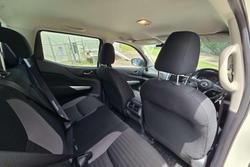 2024 Nissan Navara ST D23 MY24 4X4 Dual Range White