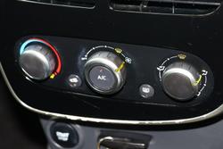 2016 Renault Clio Expression