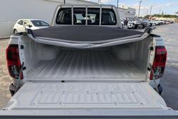 2020 Toyota Hilux SR