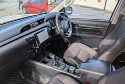 2020 Toyota Hilux SR