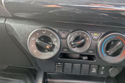 2020 Toyota Hilux SR