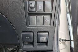 2020 Toyota Hilux SR