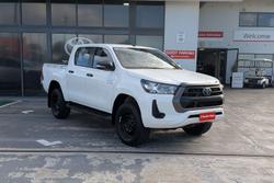 2020 Toyota Hilux SR