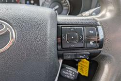 2020 Toyota Hilux SR