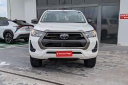 2020 Toyota Hilux SR