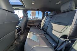 2024 Toyota Landcruiser VX
