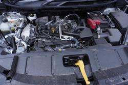 2025 Nissan X-TRAIL ST-L