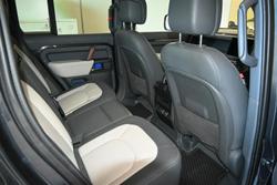 2023 Land Rover Defender 110 D300 X-Dynamic HSE