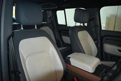 2023 Land Rover Defender 110 D300 X-Dynamic HSE