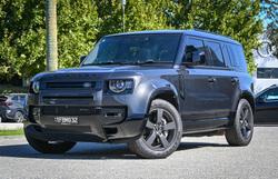 2023 Land Rover Defender 110 D300 X-Dynamic HSE