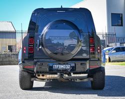 2023 Land Rover Defender 110 D300 X-Dynamic HSE