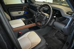 2023 Land Rover Defender 110 D300 X-Dynamic HSE