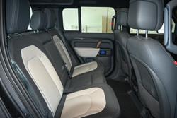 2023 Land Rover Defender 110 D300 X-Dynamic HSE