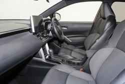 2024 Toyota Corolla Cross GXL