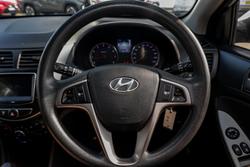 2017 Hyundai Accent Active