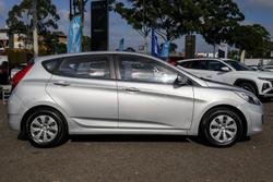 2017 Hyundai Accent Active