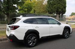 2022 Subaru Outback AWD 6GEN MY22 AWD Crystal White