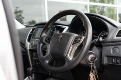 2022 Mitsubishi Triton GLX+