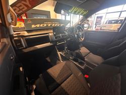 2025 Mitsubishi Triton GLX