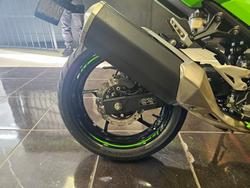 2023 Kawasaki NINJA 400 SE LIME GREEN/EBONY